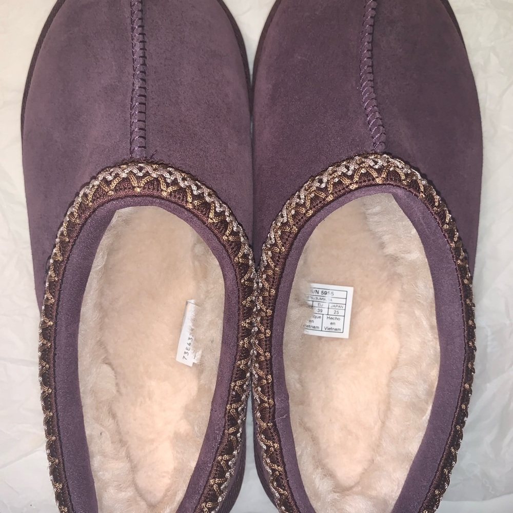UGG TASMAN BRAND NEW PURPLE